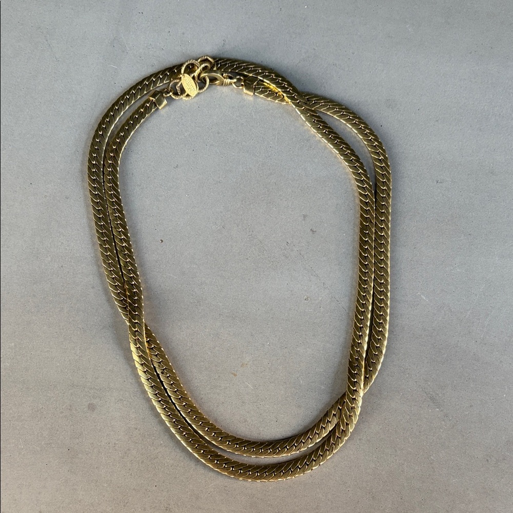 Elizabeth Cole Gold Tone chain necklace